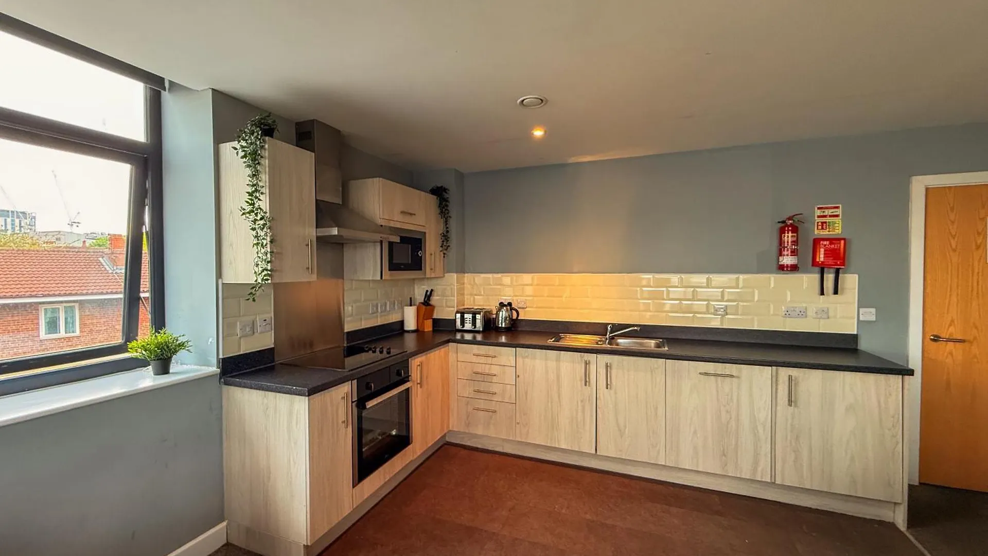 Modern 3 Bedroom Quayside Apartment - Sleeps 8 Free Parking Newcastle Upon Tyne Regno Unito